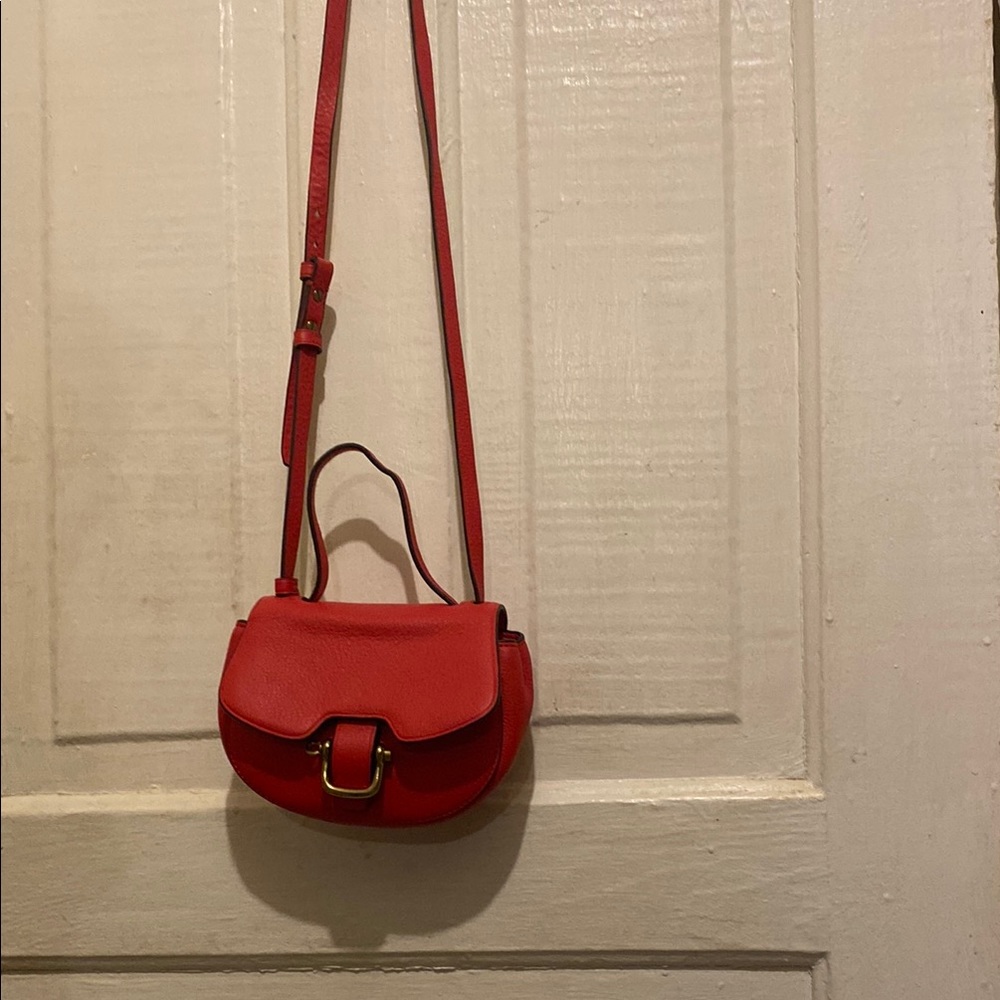 J.Crew 100% Vibrant Red Crossbody Bag with Saddle Shape and Gold Hardware - Picture 7 of 16